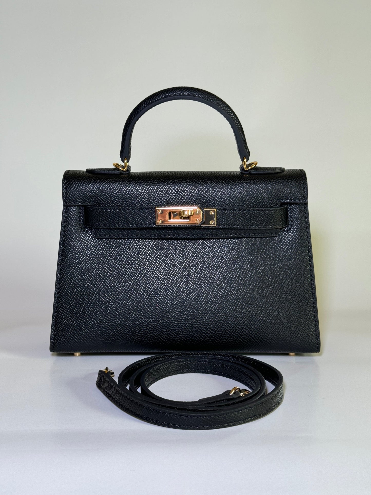 KYLIE «BLACK »
